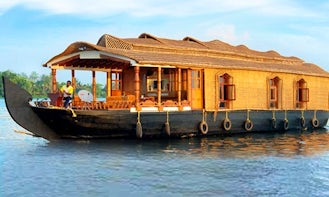 Two Bedroom Houseboat Rental in Kashmir, India