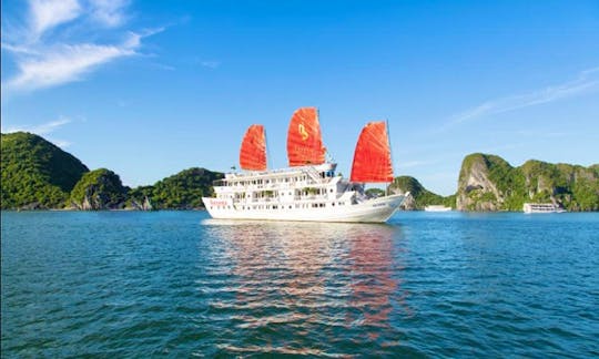 Luxury Cruising Yacht In Vietnam