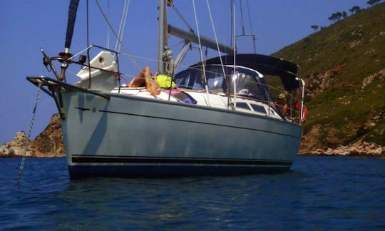 Charter 42ft Jeanneau Sun Odyssey ''Geormar'' for half/full day around Chios isl