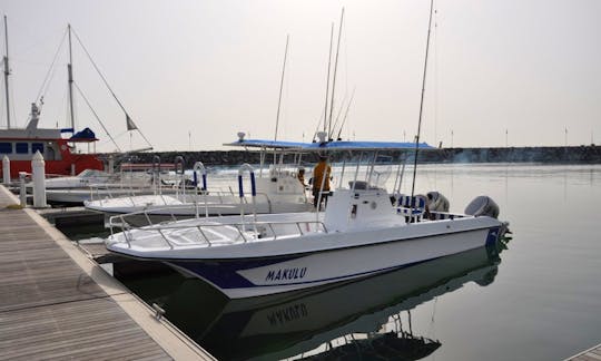Center Console "Makulu" Fishing Charter in Fujairah, United Arab Emirates