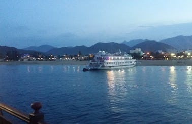 Guided Wooden Boat Cruise in tp. Đà Lạt Lâm Đồng, Vietnam