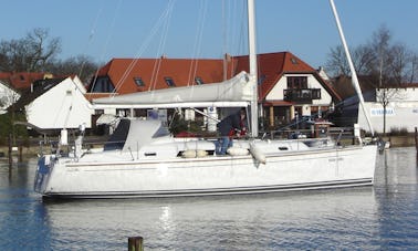 37' Sailing Yacht for 6 Person near Stralsund, Germany