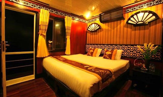Super Deluxe Cruise in Vietnam (16 Cabins)