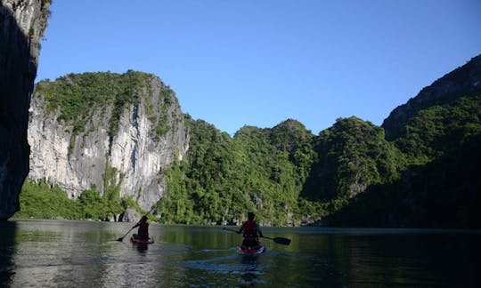 Kayak Rental in Hanoi