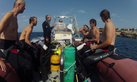 Try Boat coves in the south of Menorca with snorkeling in 2 coves