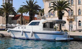 Book this 7 Person ''Ante'' Adria 1002V Motor Yacht Charter in Bibinje, Croatia