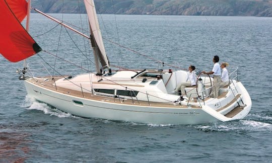''Zora'' Sun Odyssey 36i Charter in Bibinje