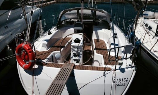 A Fully Equip "Girica"' Bavaria 33 Cruiser for 6 Cool People in Bibinje, Croatia