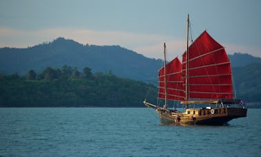 Cruzeiro à vela pelo Bahtra em junho (Phuket e Koh Yao)