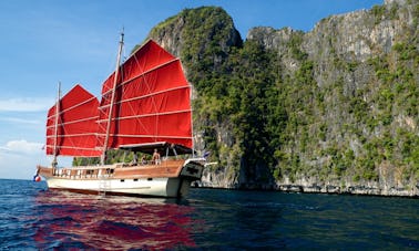 Bateau Suwan Macha à Phuket, Thaïlande
