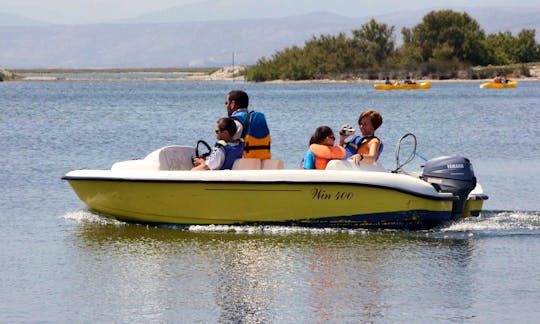 Gorgeous Win 400 Deck Boat For Hire in Leucate, France