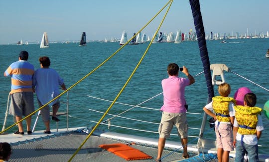 Passeios de catamarã de cruzeiro em La Rochelle, França