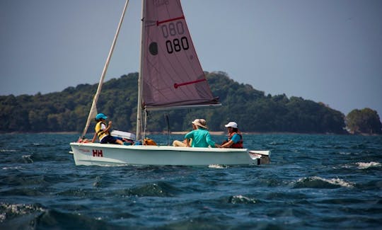 Beach Monohulls Rental in Saboga, Panama