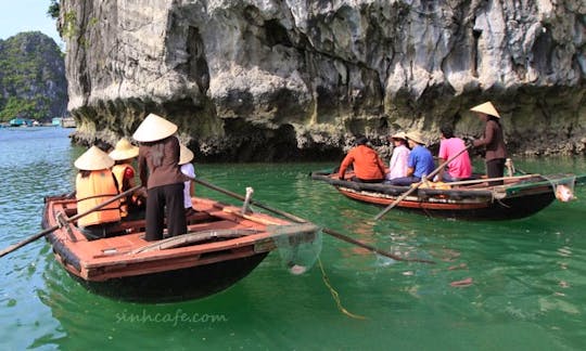 Full day guided tour in Hanoi Hà Nội, Vietnam on a Raw Boat