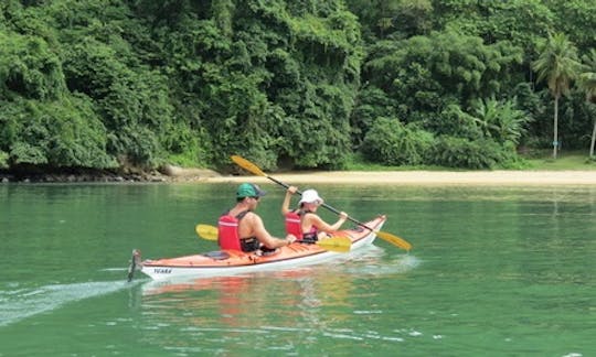 Aluguel de caiaque de meio dia em Paraty, Brasil