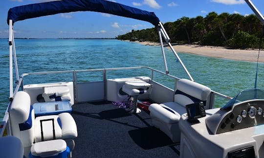 21' Maurell Pontoon Private Trip Boat In Saint James City