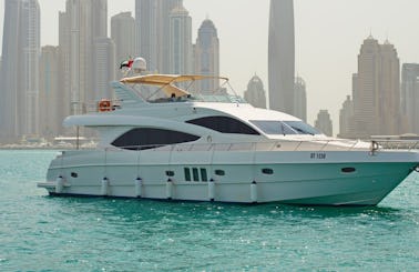 77ft Power Mega Yacht Cruise in Dubai, Dubai