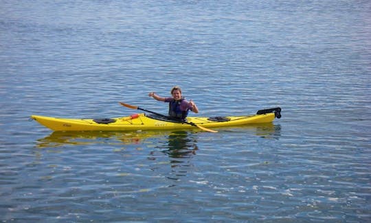Book Single Kayak in Edward Island, Canada