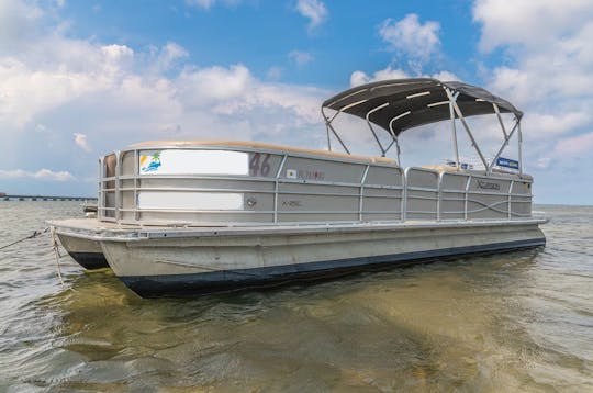 Harris 24ft pontoon for Crab Island Fun!