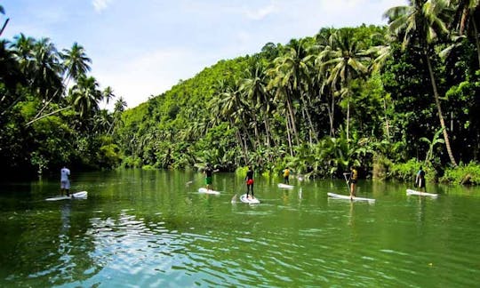 Tours y cursos de surf de remo y yoga en Loboc