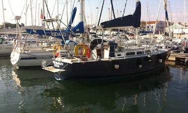 Sailing boat rental in Lisbon