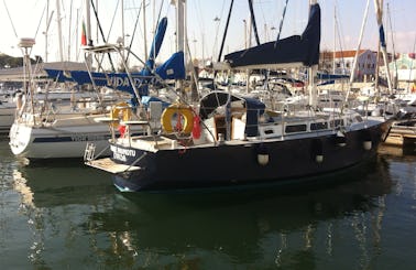 Sailing boat rental in Lisbon