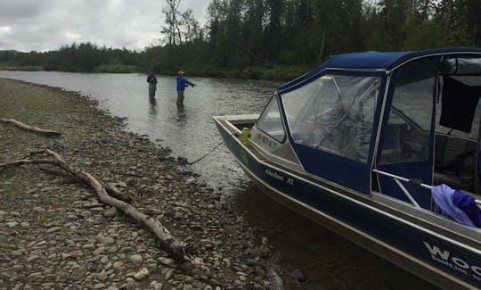 Location de bateau cuddy cabin « Red Fury » de 20 pieds à Bethel, en Alaska