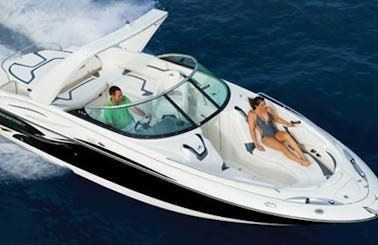 Rent 27' Monterey Speed Boat In Ibiza