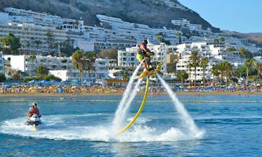 Flyboard em Arona, Espanha