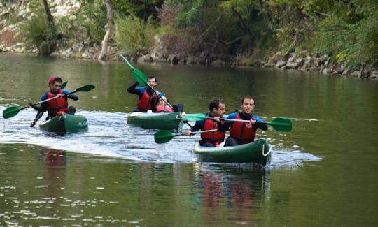 Canoe Descending Guided Trips in Ribadesella
