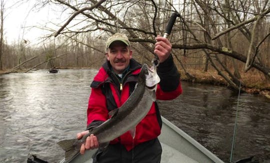 Row Boat Fishing Trips in Richland, New York