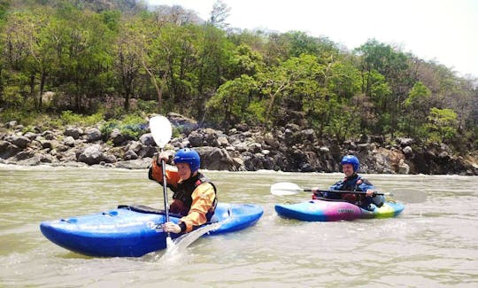 White Water Kayaking Lessons & Rental in Rishikesh