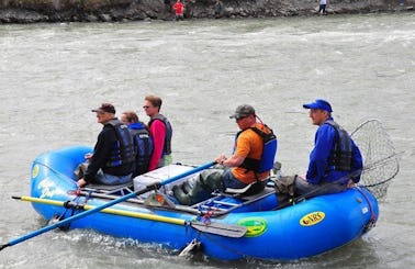 14' Paddle Boat Rental in Copper Center, Alaska
