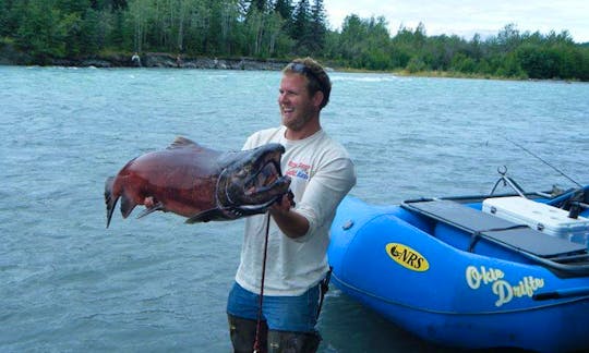 14' Paddle Boat Rental in Copper Center, Alaska