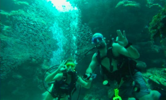 Scuba Diving In San Pedro, Corozal
