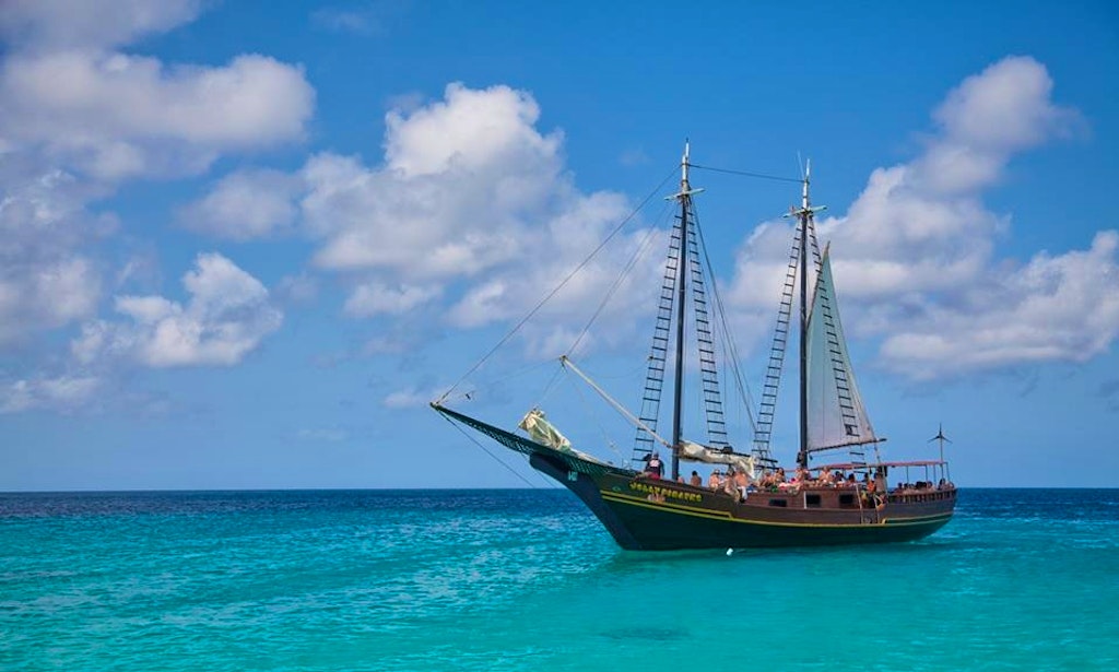 Lagoon 67 S in Aruba | Catamarans sailboat used 48576 ... Private Sailing Charter on Jolly Pirates Sailing Yacht in ...