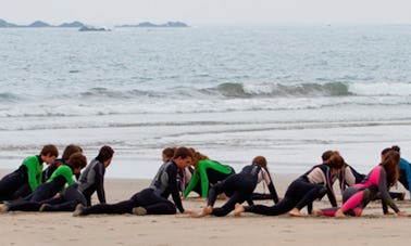 Yoga et surf au Portugal