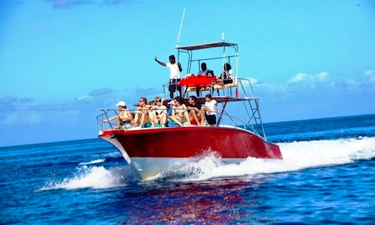 15 Person Yacht Charter in La Gaulette Mauritius