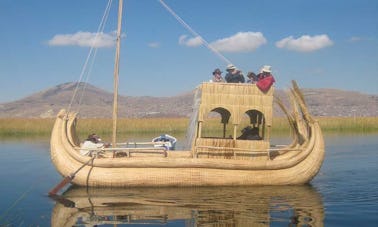 Floating Tour In Uros Islands