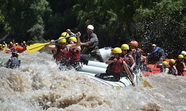 Passeios de rafting para até 8 pessoas em San José De Maipo, Chile