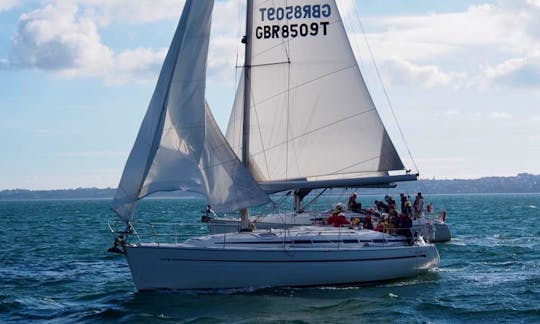 38' Bavaria Yacht Charter in Gosport
