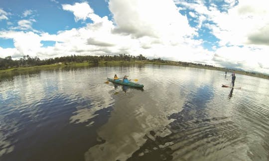 Excursions en kayak dans la lagune de Piuray