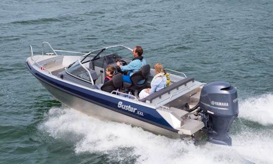 Rent Buster L30-40 HK Powerboat In Aakirkeby