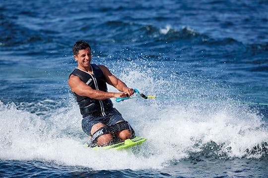 Knee Boarding in Trincomalee