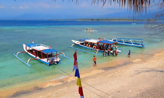 Barco Fun Dives en Lombok, Indonesia