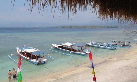 Barco Fun Dives en Lombok, Indonesia