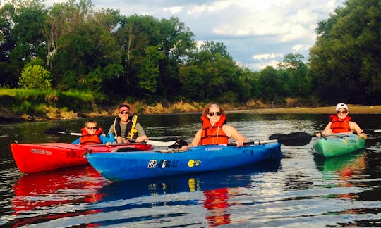 Single Kayak Rental & Guided Tours in Valley View, Ohio