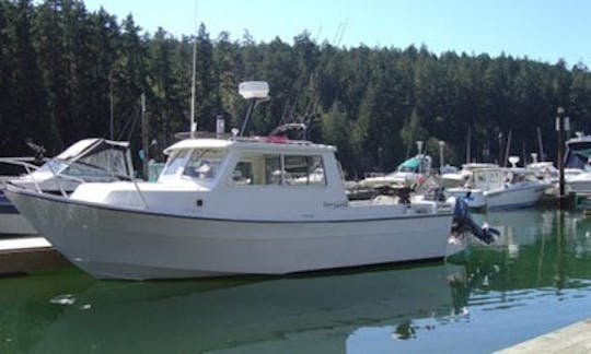 23' Cuddy Cabin Fishing Trips in Metchosin, Canada