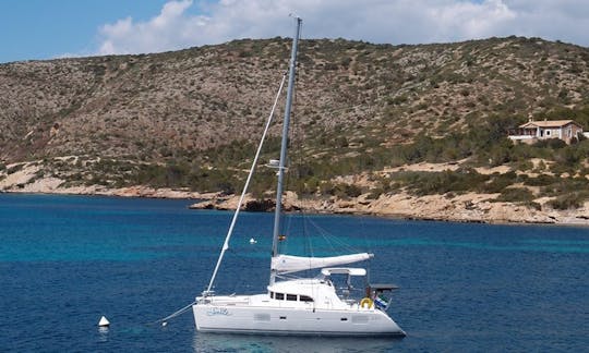 Lagoon 420 Cruising Catamaran Charter for Up to 10 People in Skradin, Croatia