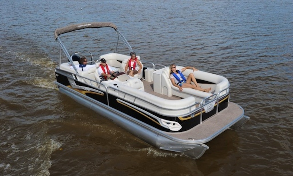 Pontoon Boat Princecraft Pontoon Boat